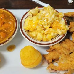 Sweet Jam Cafe - Whiting dinner with mac and cheese and yams