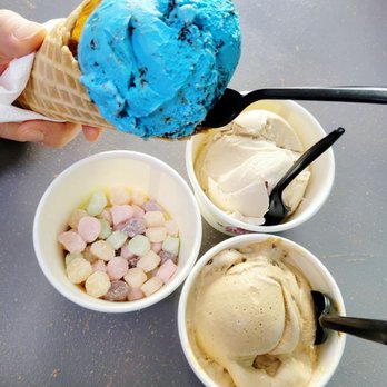 Scoop LV - Cookie monster on waffle cone, hokkaido milk tea, coffee toffee, and mochi topping - Bubble Tea Near Me - Las Vegas, Nevada