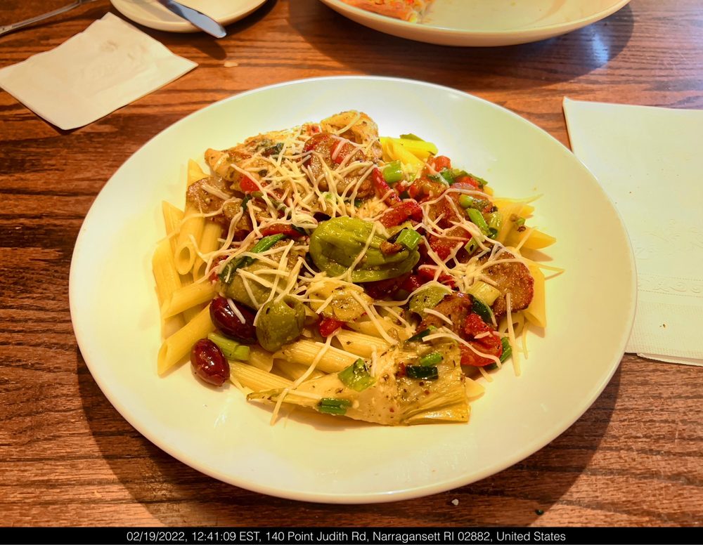 Social spots from Arturo Joe's Grill & Bar