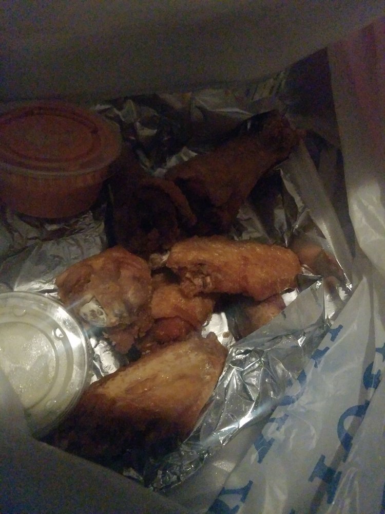 RED ZONE BAR & GRILL 41 Photos & 71 Reviews 251 W Lee Hwy