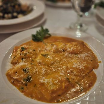 Il Mulino - Lobster ravioli - Italian Near Me - New York, New York Il Mulino - Lobster ravioli - Italian Near Me - New York, New York