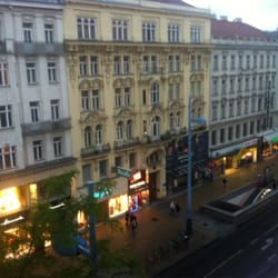 McFIT - Fensterfront - Aussicht