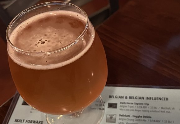 Maverick's | Kitchen • Drinks • Sports by null