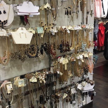 Q - Necklace galore - Women's Clothing Near Me - Cerritos, California Q - Necklace galore - Women's Clothing Near Me - Cerritos, California