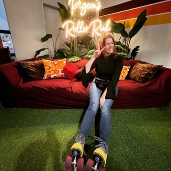 Pigeons Roller Rink - Skating Rinks Near Me - Long Beach, California