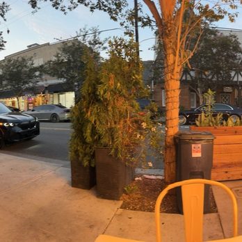 Desvelados - sidewalk seating - Mexican Near Me - Glendale, California
