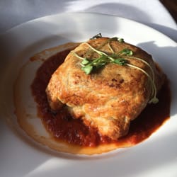 Wedding Food Tasting-Vegetarian entrée: Portobello mushroom Wellington