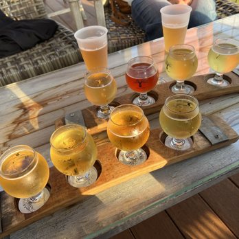 Oak & Apple Cidery - Flights - Cideries Near Me - Penfield, New York