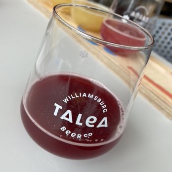 Talea Beer - Mixed Berry Tart Deco - Breweries Near Me - Brooklyn, New York