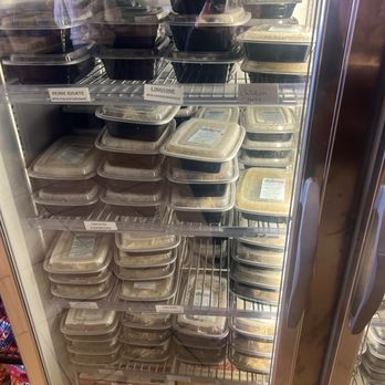 Luccas Italian Delicatessen - Italian Near Me - Castro Valley, California
