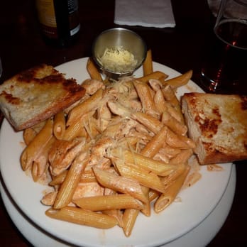 3rd Coast Cafe - Cajun Chicken Penne - Breakfast & Brunch Near Me - Chicago, Illinois