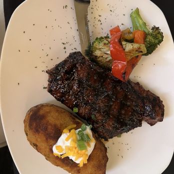 Bastien's - 10oz New York Sugar Steak - Steakhouses Near Me - Denver, Colorado