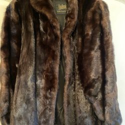 Koslow's Furs - Koslow's Fur Jacket