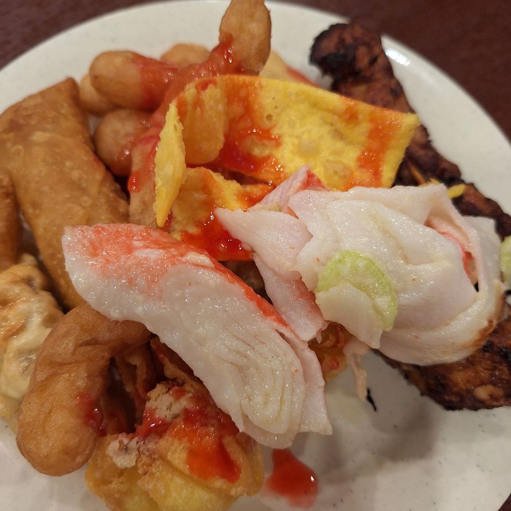 Hibachi Supreme Buffet - Crab cake egg roll chicken on a stick crab rangoon - Japanese Near Me - Oklahoma City, Oklahoma Hibachi Supreme Buffet - Crab cake egg roll chicken on a stick crab rangoon - Japanese Near Me - Oklahoma City, Oklahoma