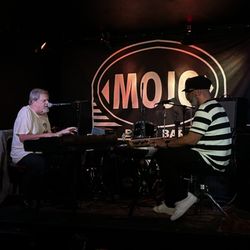 Mojo Blues Bar - Legends playing together