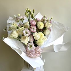Raya Floral
