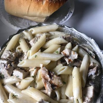 Rocco Pizza III - a plate of pasta with chicken and mushrooms - Pizza Near Me - Brooklyn, New York