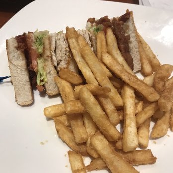 Gateway Casinos - a plate of french fries and a sandwich - Gastropubs Near Me - Innisfil, Ontario Gateway Casinos - a plate of french fries and a sandwich - Gastropubs Near Me - Innisfil, Ontario