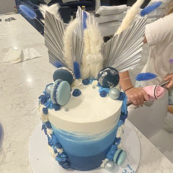 The Cake Lovers - Cupcakes Near Me - Plantation, Florida