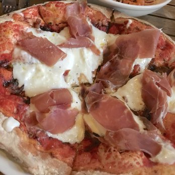 Barbusa - Prosciutto e Burrata pizza ($15.43; balsamic drizzle underneath) - Italian Near Me - San Diego, California Barbusa - Prosciutto e Burrata pizza ($15.43; balsamic drizzle underneath) - Italian Near Me - San Diego, California