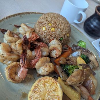 Maru Sushi & Grill - Sushi Bars Near Me - Grand Rapids, Michigan