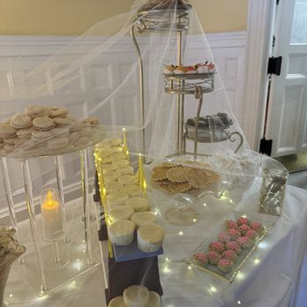 Here for the Cookie Table - Cookie table - Wedding Planning Near Me