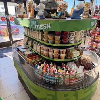 ampm - Convenience Stores Near Me - Bakersfield, California
