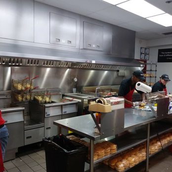 Five Guys - Fast Food Near Me - Fresno, California
