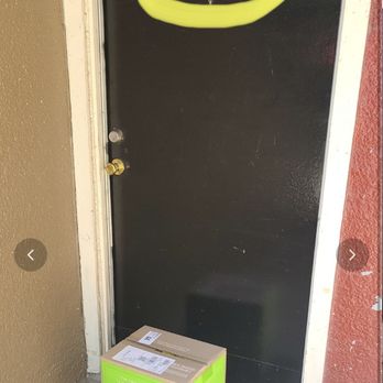 Hello Fresh - My apartment is 1068 and of course 1048 residents say they did not find a box on there step - Food Delivery Services Near Me Hello Fresh - My apartment is 1068 and of course 1048 residents say they did not find a box on there step - Food Delivery Services Near Me