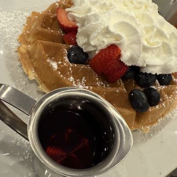 Franklin & Phoebe Brunchery - Breakfast & Brunch Near Me - Franklin Square, New York