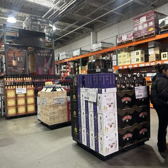 Costco - Wholesale Stores Near Me - Westbury, New York