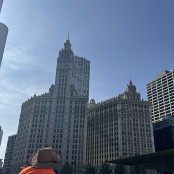 Shoreline Sightseeing - Architectural Tours Near Me - Chicago, Illinois Shoreline Sightseeing - Architectural Tours Near Me - Chicago, Illinois