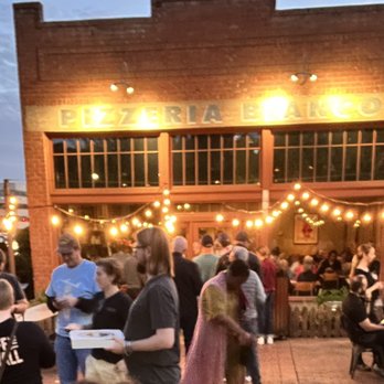 Pizzeria Bianco - All the hungry people eagerly waiting to dine - Pizza Near Me - Phoenix, Arizona Pizzeria Bianco - All the hungry people eagerly waiting to dine - Pizza Near Me - Phoenix, Arizona