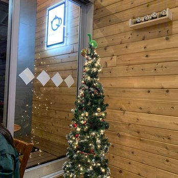 QualiTea - Christmas decorations - Bubble Tea Near Me - San Francisco, California QualiTea - Christmas decorations - Bubble Tea Near Me - San Francisco, California