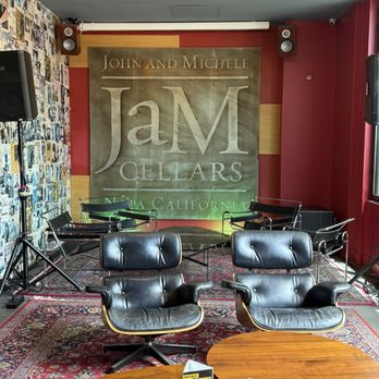 JaM Cellars - Wine Tasting Room Near Me - Napa, California