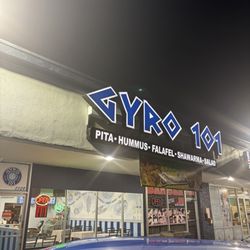 Gyro 101 Phoenix - Outside