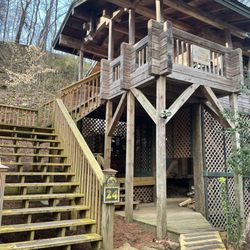 Old Mill Lodging At Echota - Hugs & Kisses