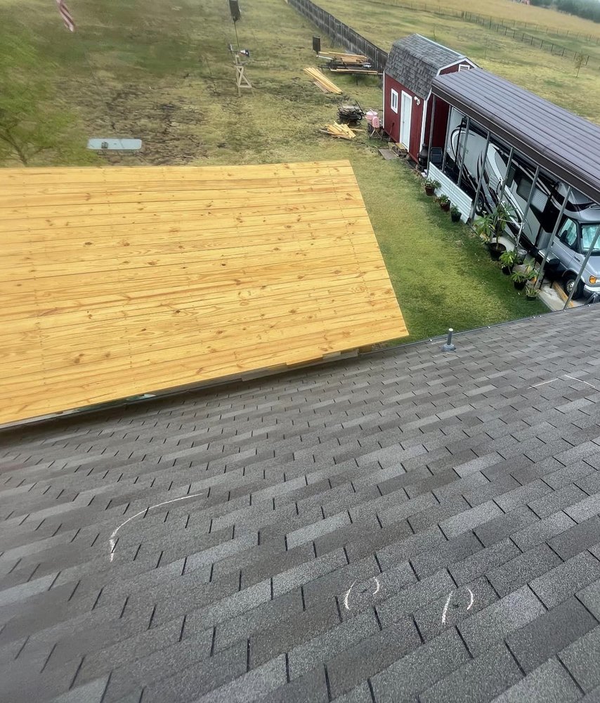 Slide of Solotzo Roofing