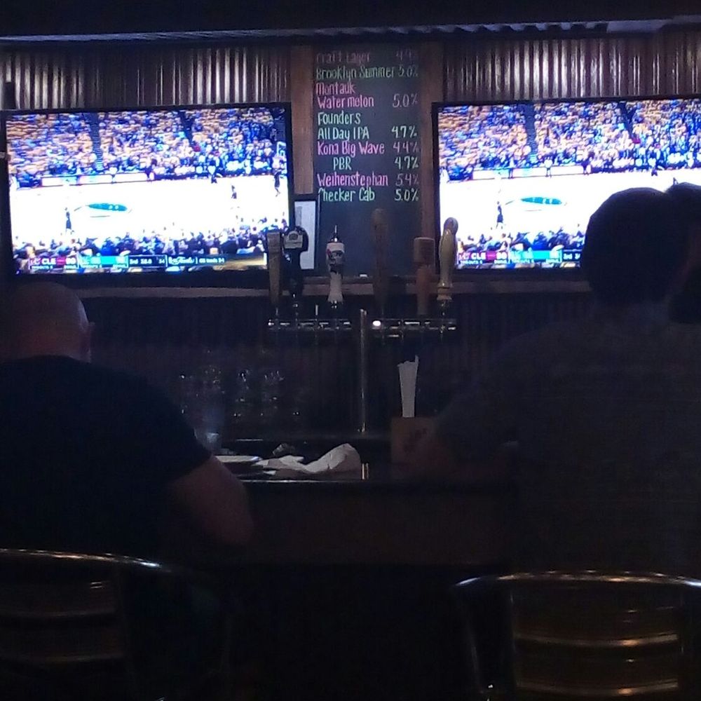 Craftu - NBAfinals2017 at Craft Kitchen and Taphouse Lynbrook. - Bars Near Me - Lynbrook, New York