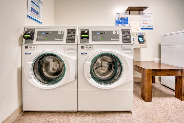 Oswego Hotel by null