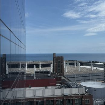 Marriott Marquis Chicago - Hotels Near Me - Chicago, Illinois
