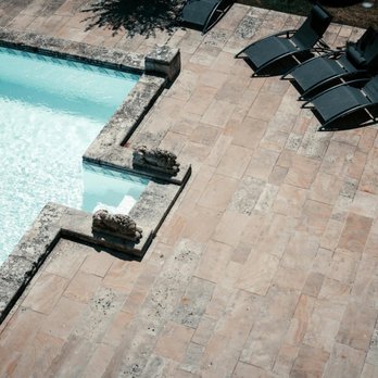 J&B Island - Flooring Near Me - Naples, Florida J&B Island - Flooring Near Me - Naples, Florida