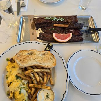 Sweet Maple - Breakfast & Brunch Near Me - Cupertino, California