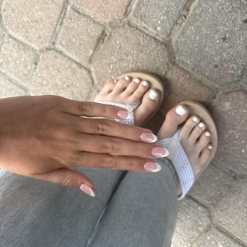 LC Nails & Spa - Had these on for 2 weeks toes haven't chipped nails are good - Waxing Near Me - Mississauga, Ontario LC Nails & Spa - Had these on for 2 weeks toes haven't chipped nails are good - Waxing Near Me - Mississauga, Ontario