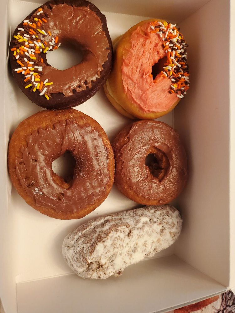 GrandMas Donuts & Coffee