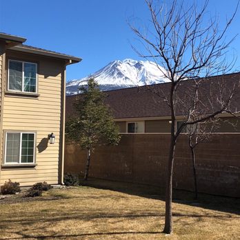 Mountain View Apartments - Apartments Near Me - Weed, California Mountain View Apartments - Apartments Near Me - Weed, California