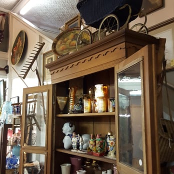 Cheshire Antiques - Antiques Near Me - Gardnerville, Nevada Cheshire Antiques - Antiques Near Me - Gardnerville, Nevada