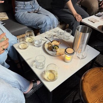 Bodega Wine Bar - Homemade Hummus Duo - Wine Bars Near Me - Santa Monica, California Bodega Wine Bar - Homemade Hummus Duo - Wine Bars Near Me - Santa Monica, California
