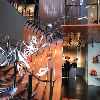 longchamp spring street