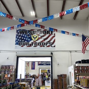 Artillery World Fireworks - Fireworks Near Me - Cheyenne, Wyoming Artillery World Fireworks - Fireworks Near Me - Cheyenne, Wyoming